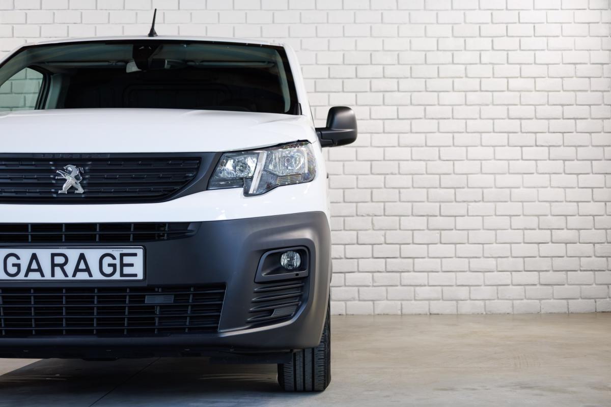 peugeot-partner-2022-diesel-1499cc