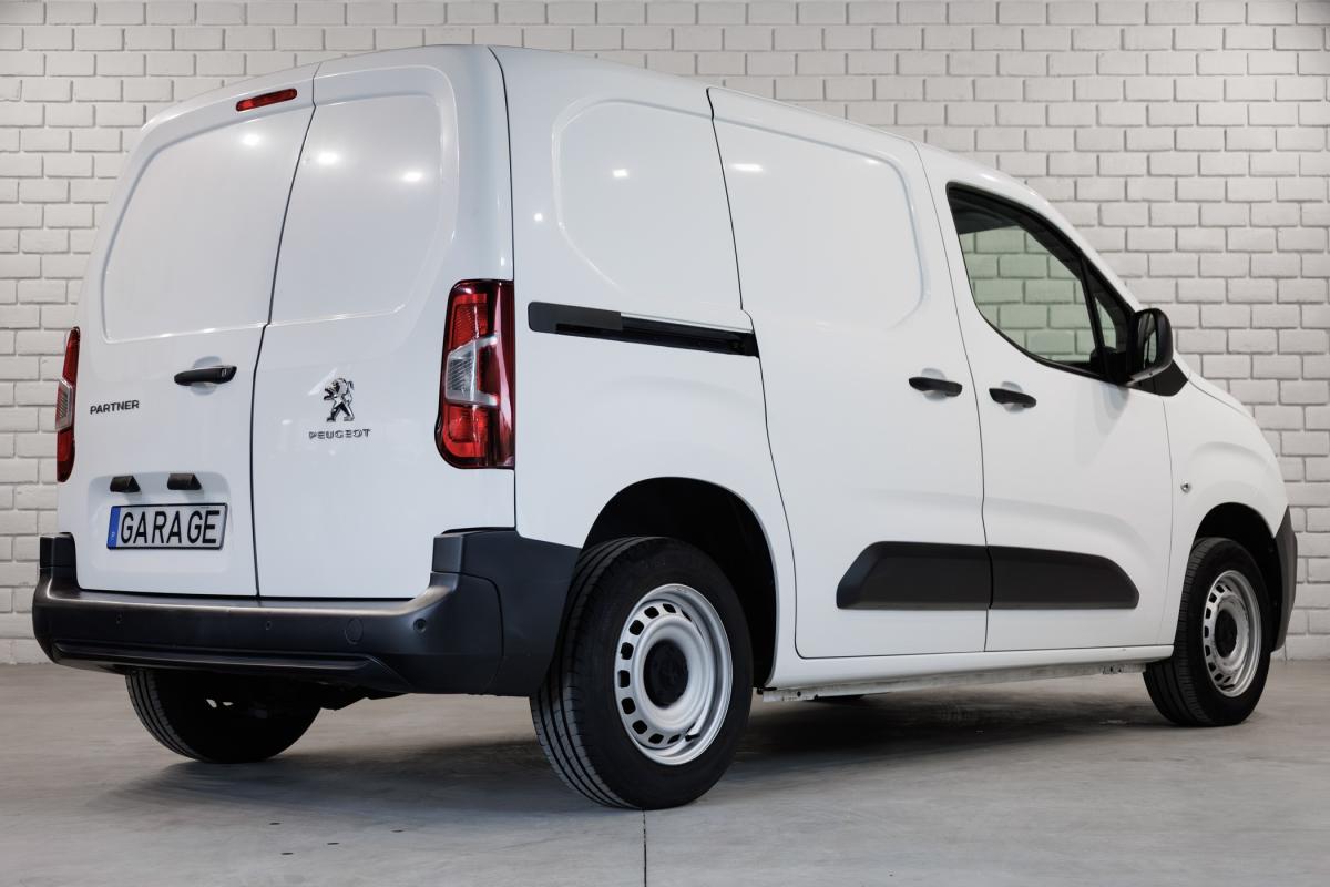 peugeot-partner-2022-diesel-1499cc