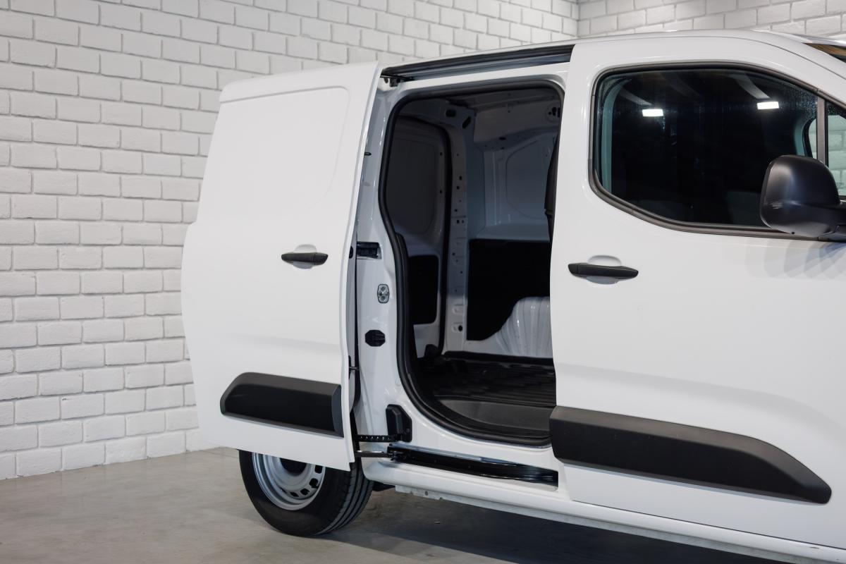 peugeot-partner-2022-diesel-1499cc