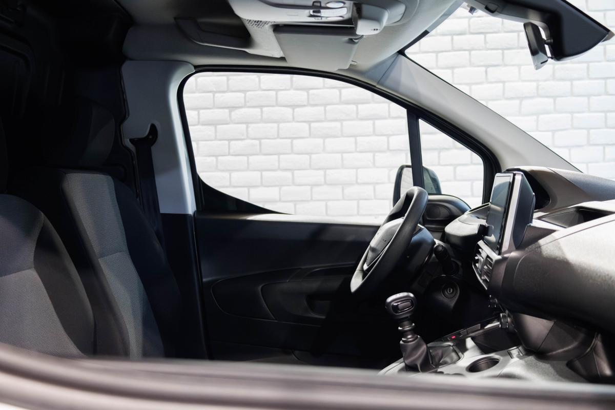 peugeot-partner-2022-diesel-1499cc