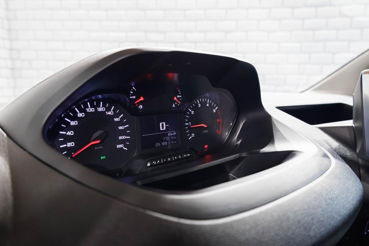 peugeot-partner-2022-diesel-1499cc