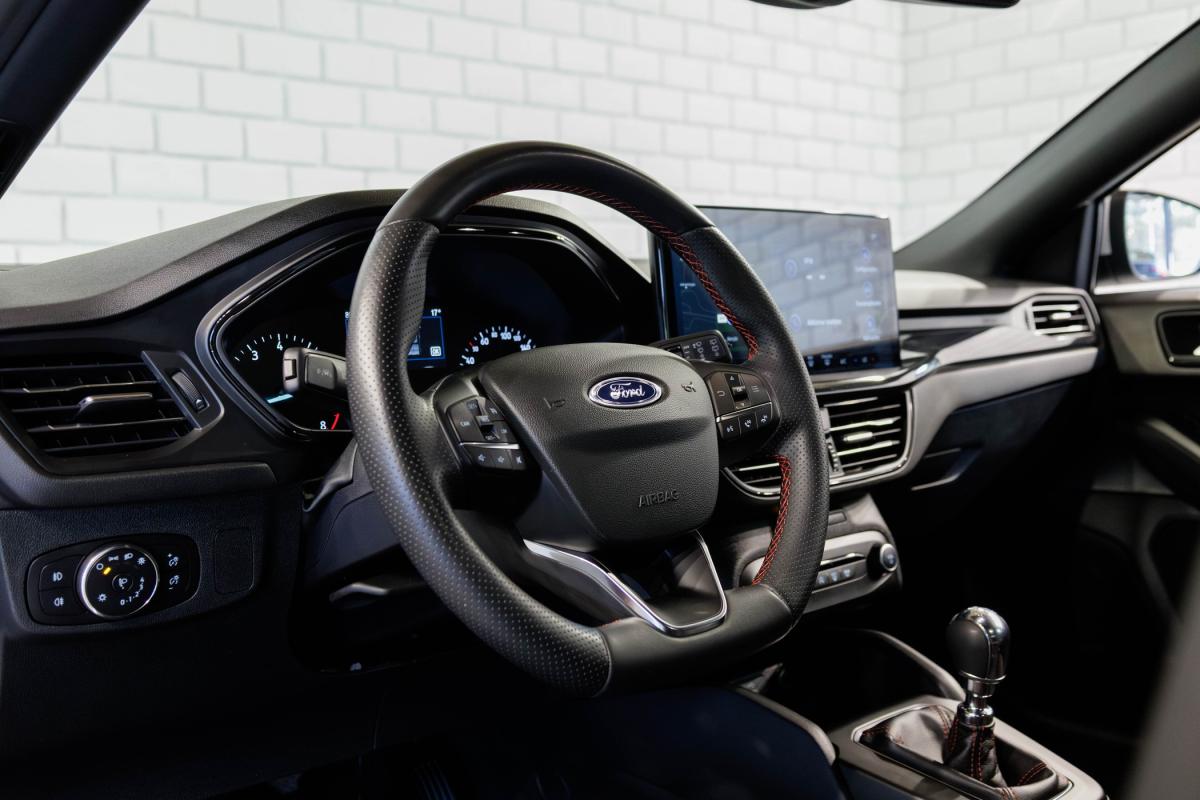 ford-focus-2023-gasolina-998cc