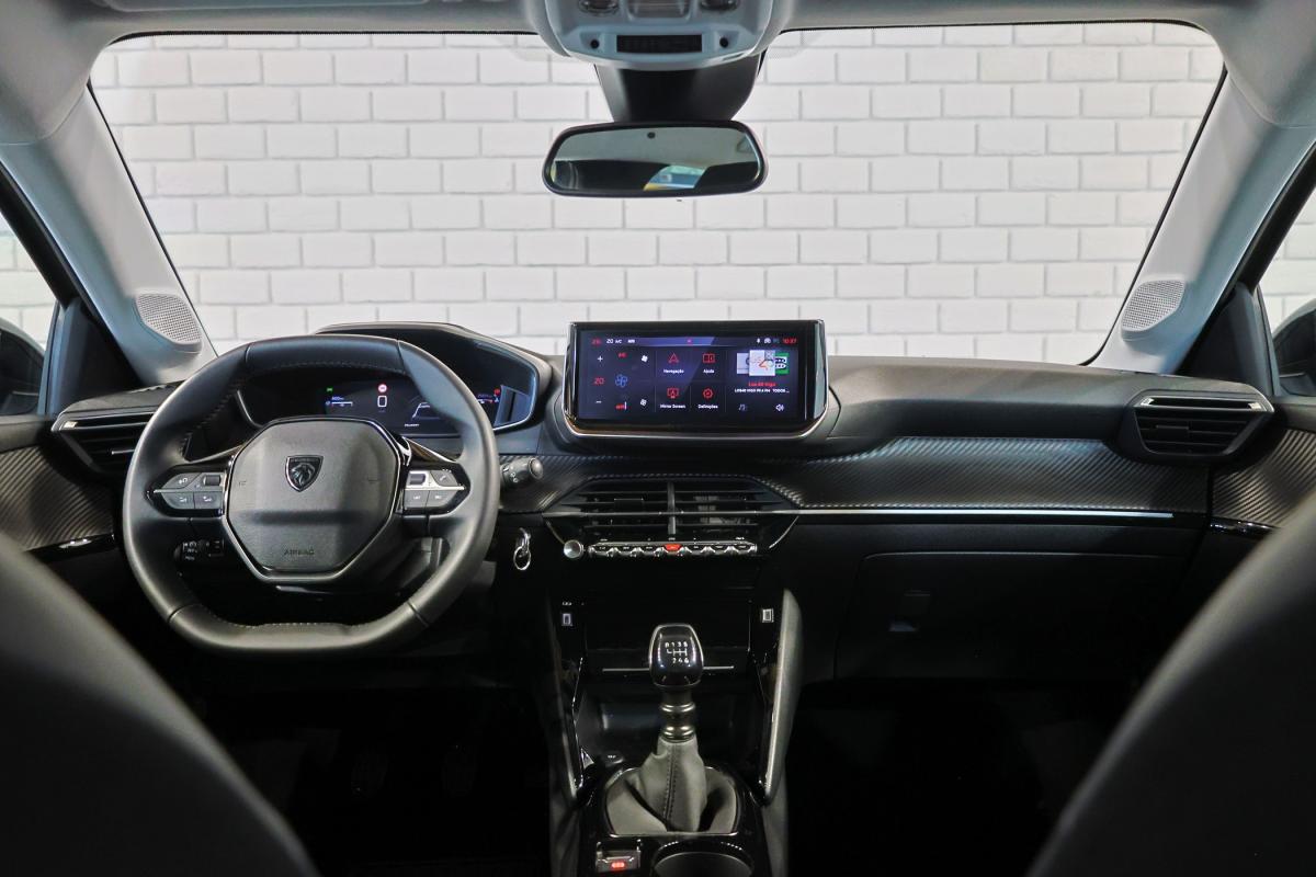 peugeot-208-2025-gasolina-1199cc
