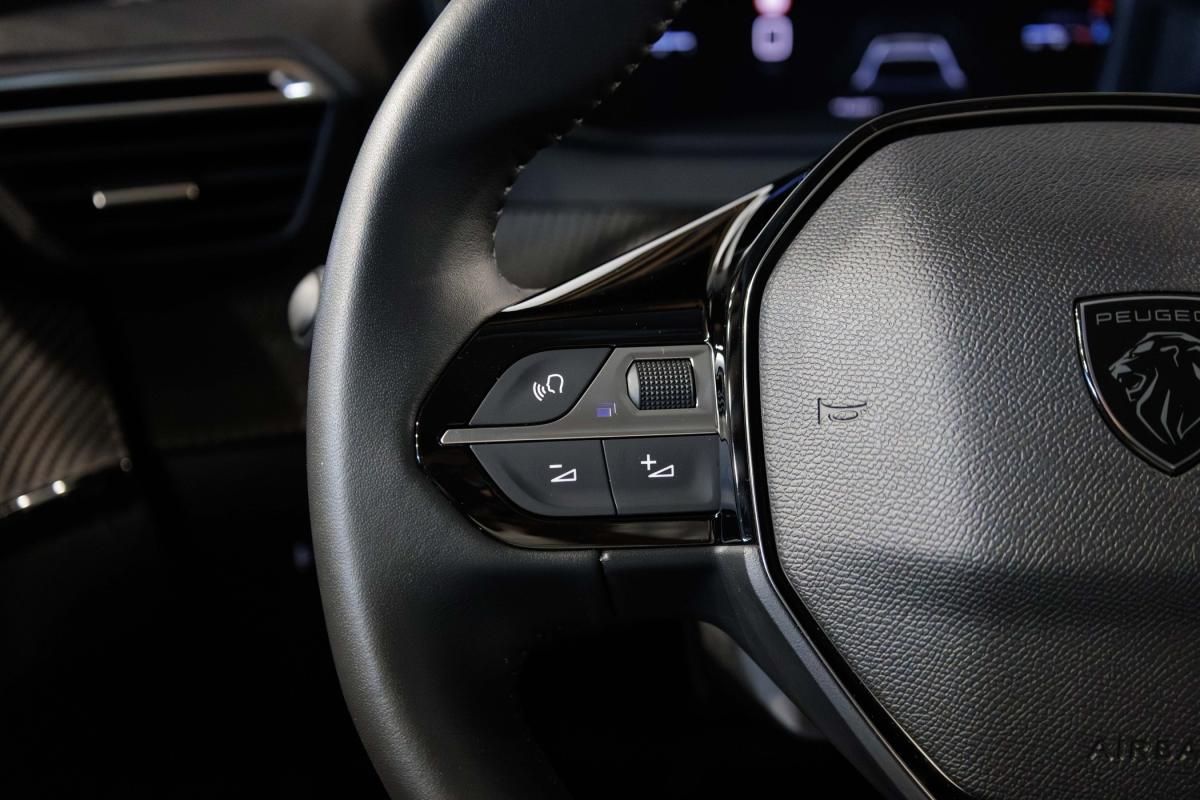 peugeot-208-2025-gasolina-1199cc