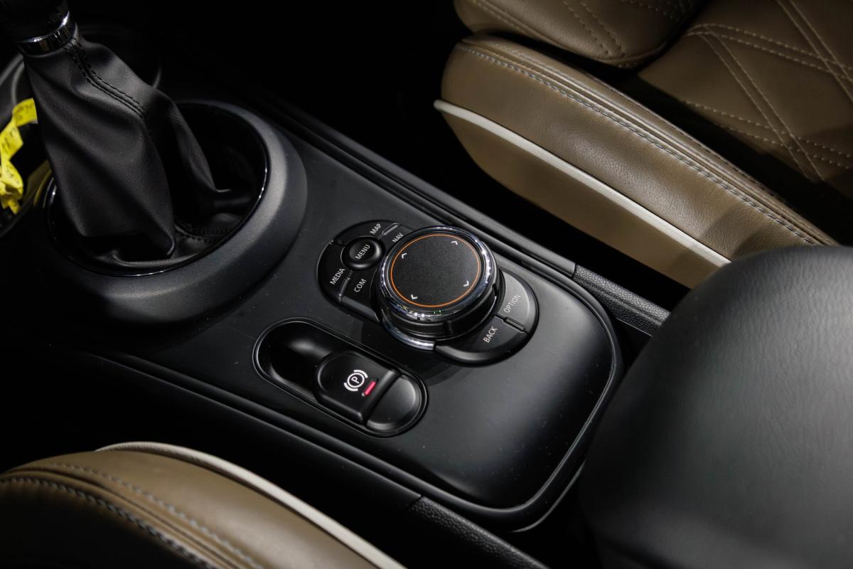 mini-countryman-2018-hibrido-a-gasolina-1499cc