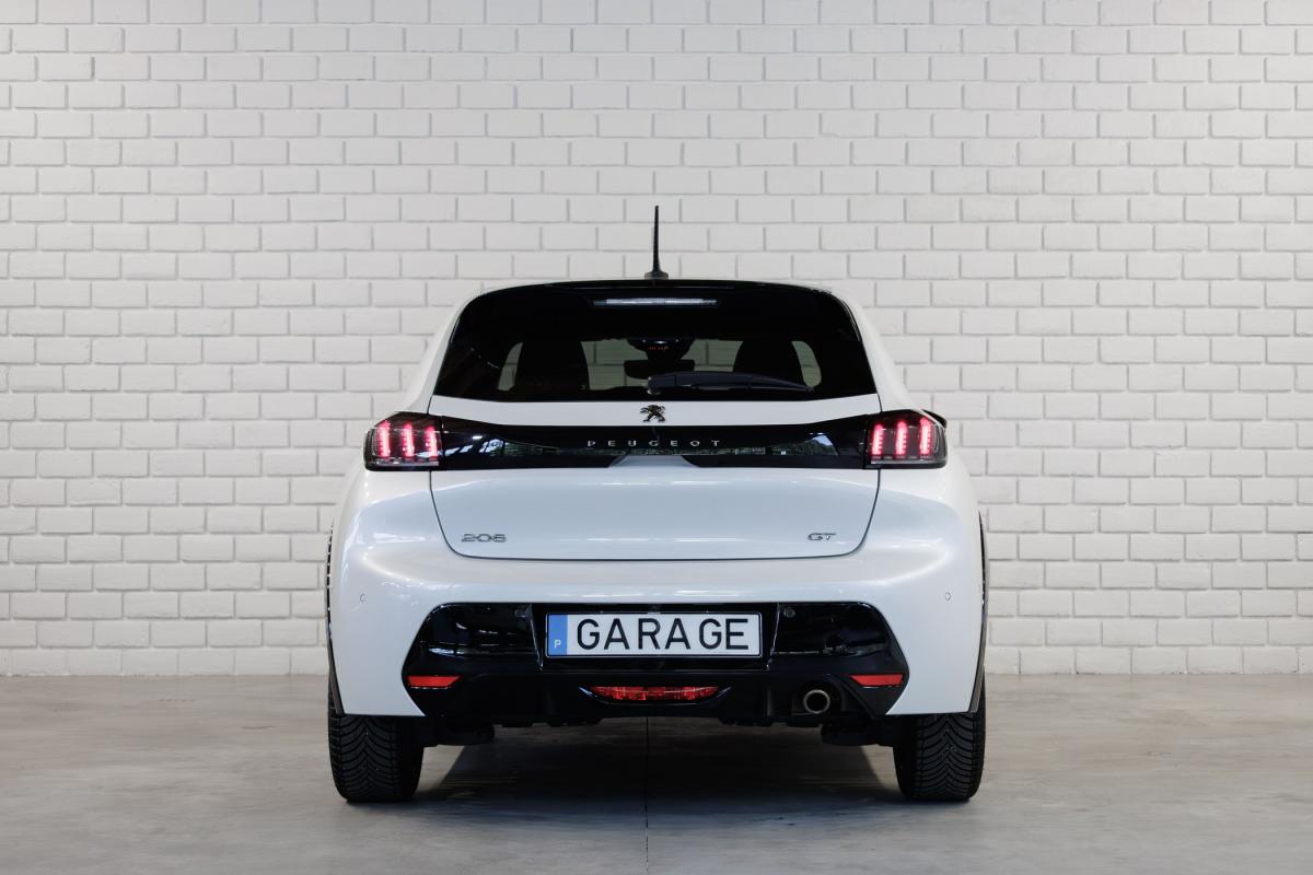 peugeot-208-2022-gasolina-1199cc