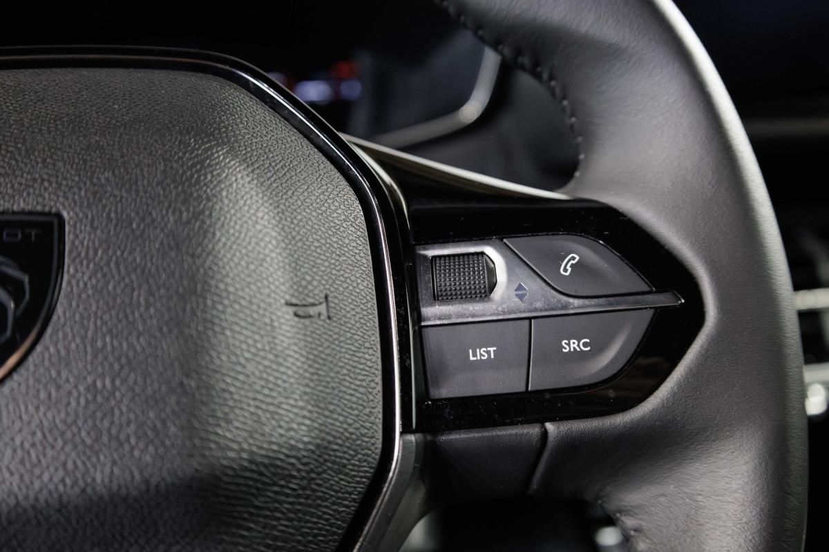 peugeot-2008-2025-gasolina-1199cc