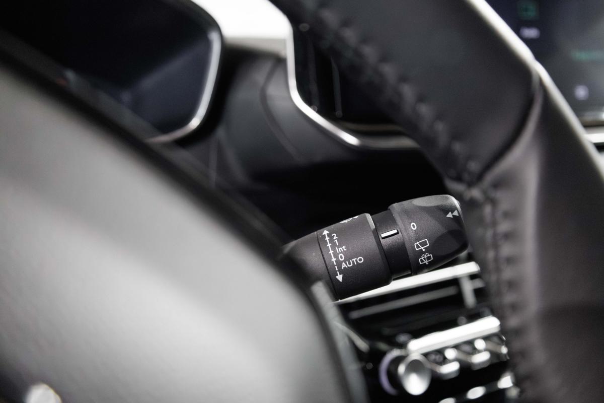 peugeot-2008-2025-gasolina-1199cc