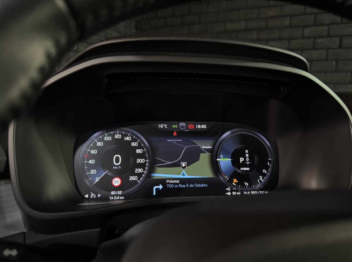 volvo-xc40-2020-hibrido-a-gasolina-1477cc