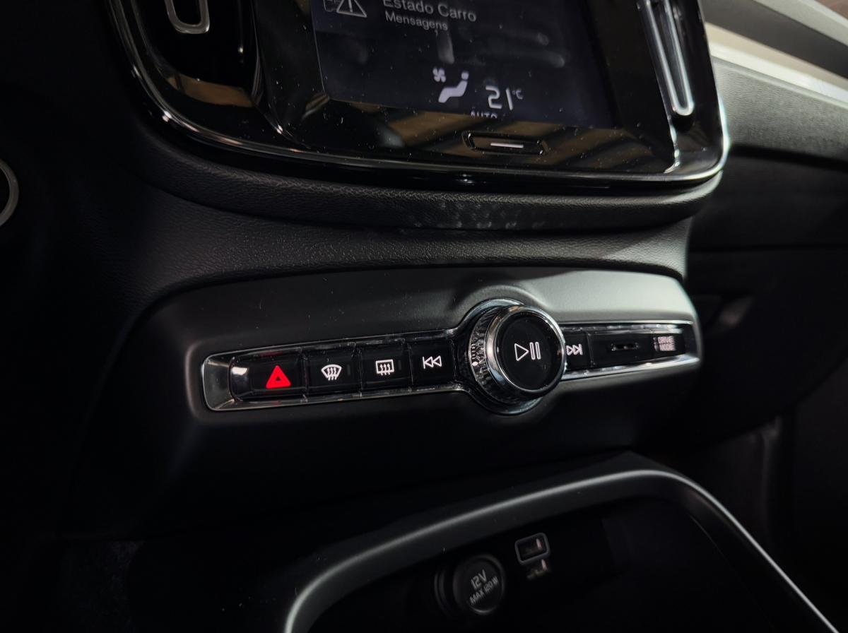 volvo-xc40-2020-hibrido-a-gasolina-1477cc