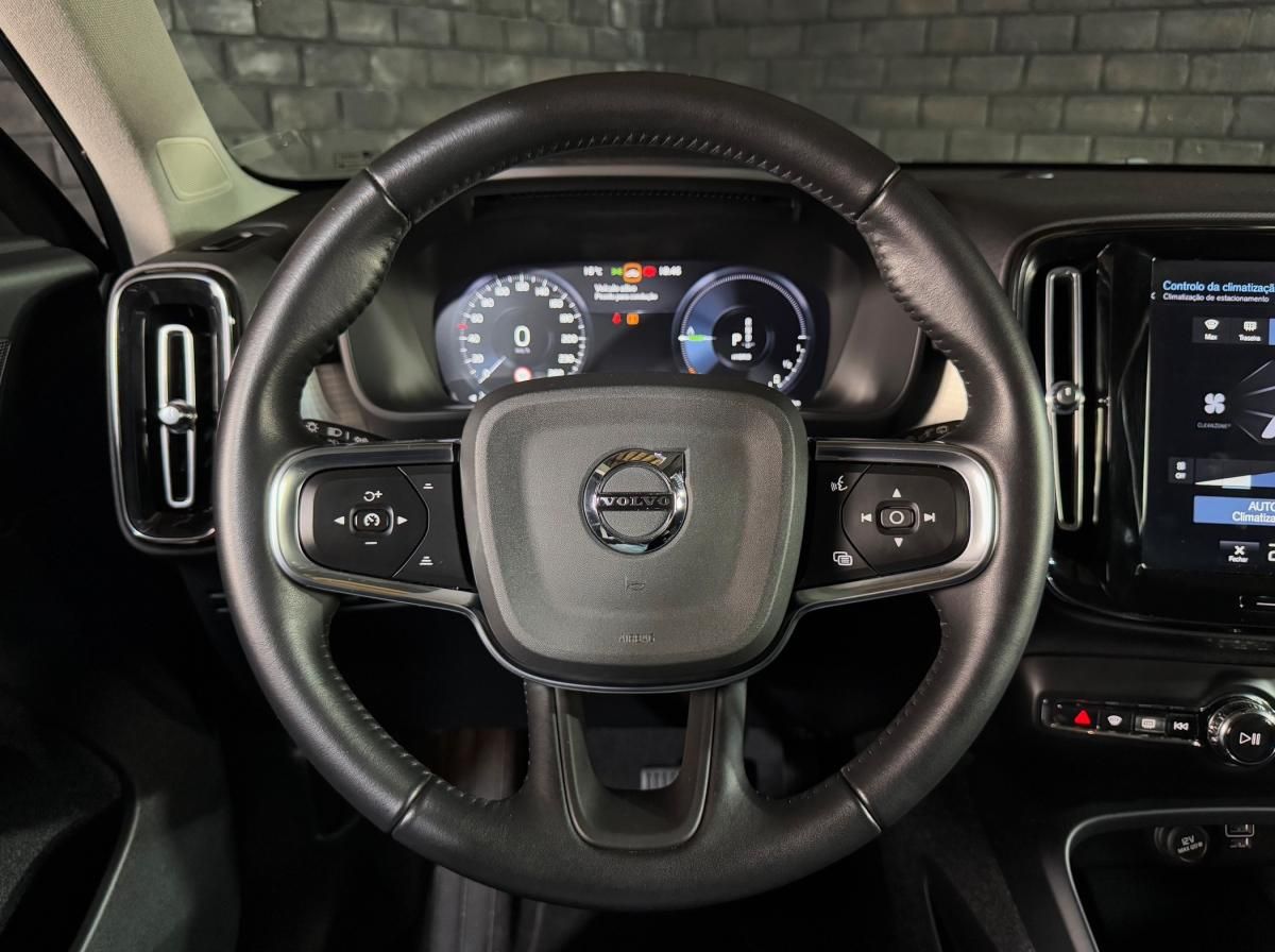 volvo-xc40-2020-hibrido-a-gasolina-1477cc
