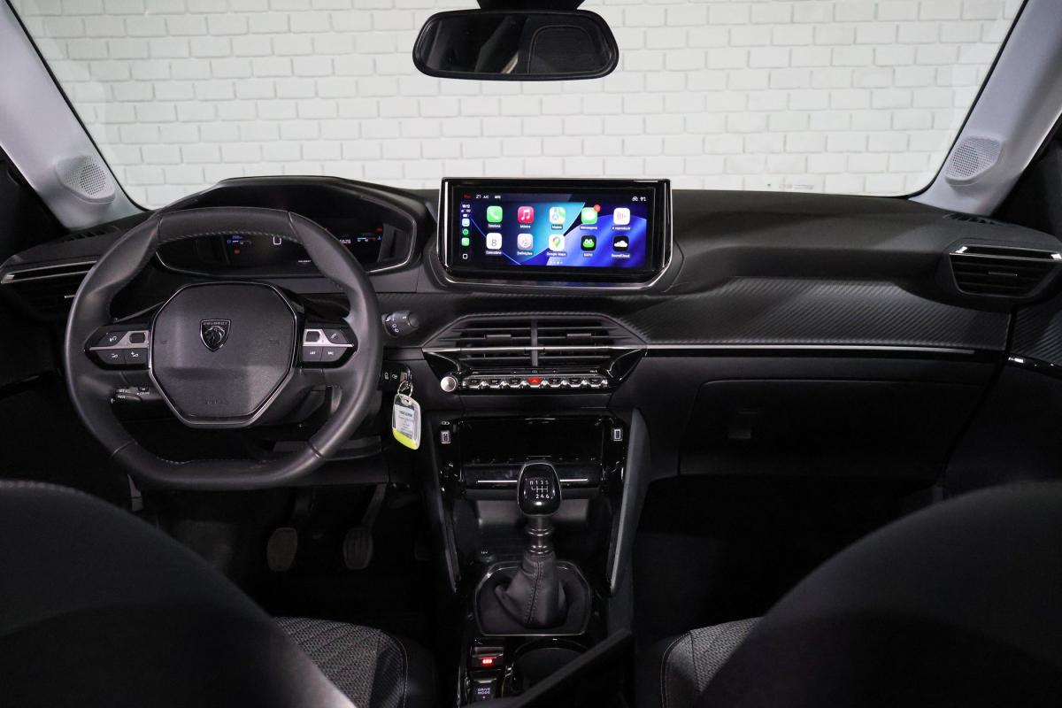 peugeot-208-2025-gasolina-1199cc