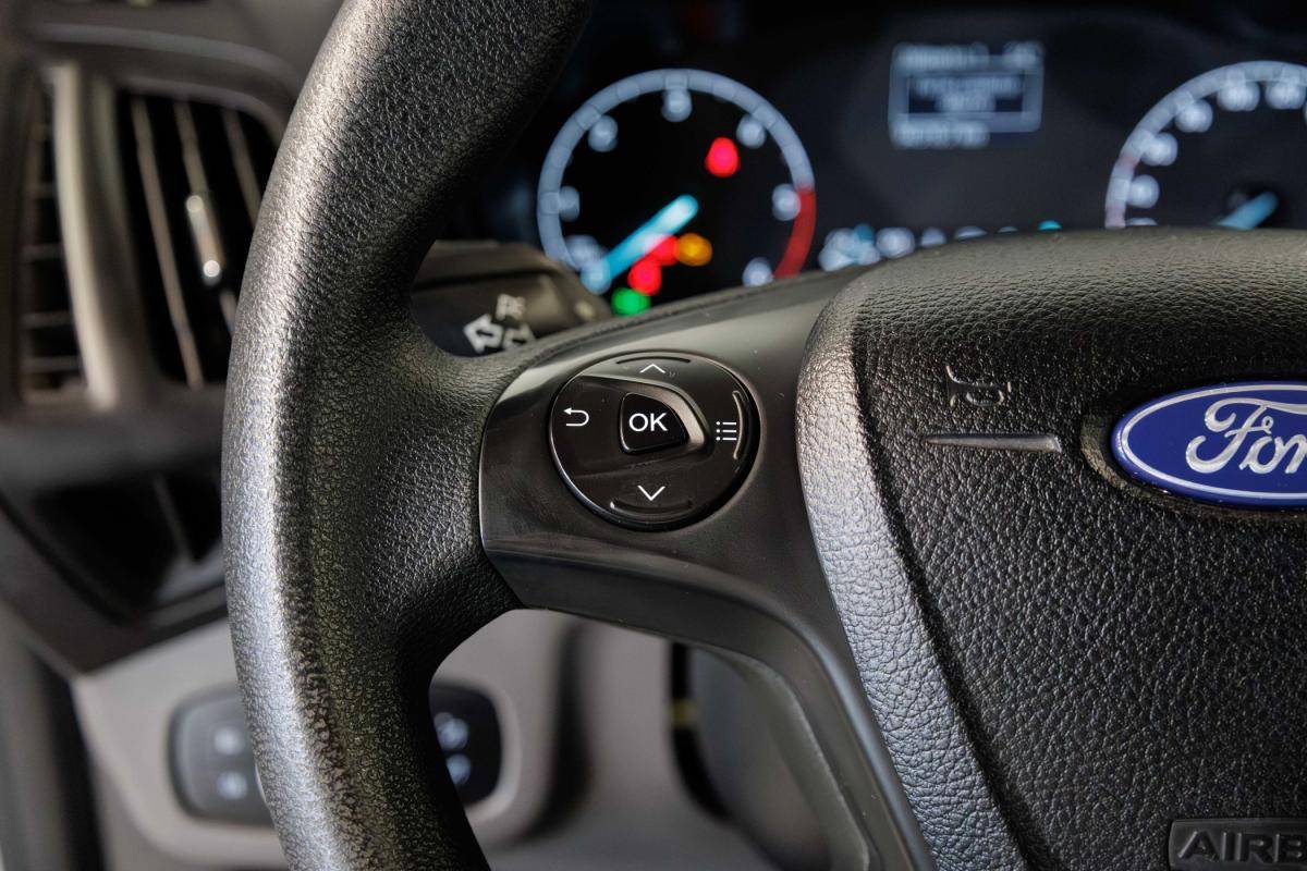 ford-transit-connect-2023-diesel-1499cc