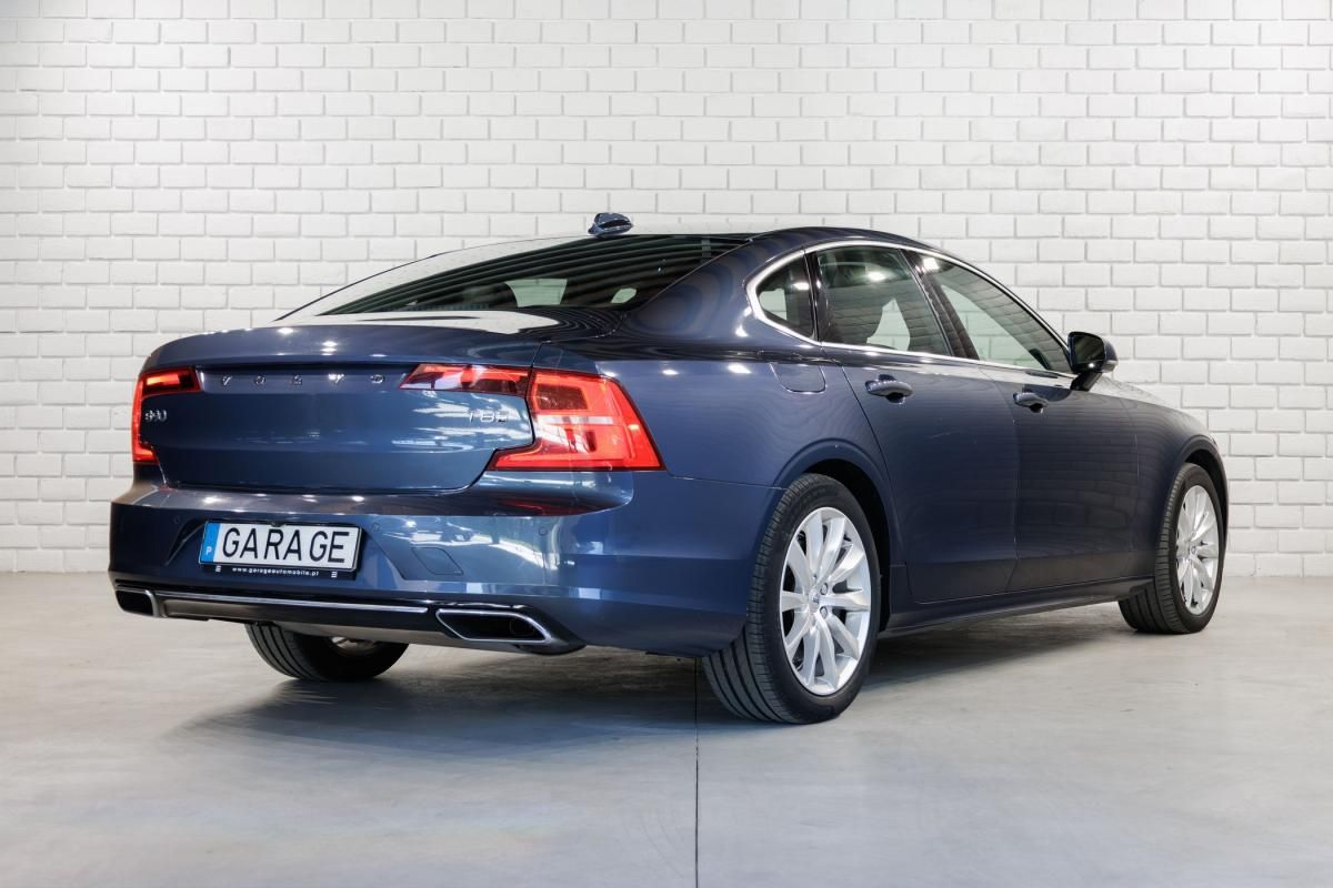 volvo-s90-2018-hibrido-a-gasolina-1969cc