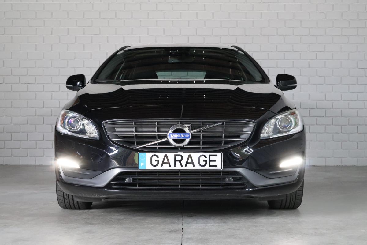 volvo-v60-2013-diesel-1560cc