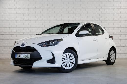 toyota-yaris-2022-hibrido-a-gasolina-1490cc
