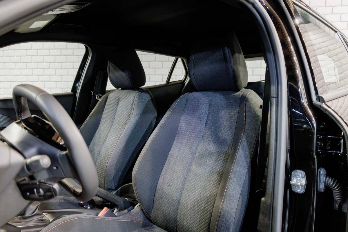 peugeot-2008-2025-gasolina-1199cc