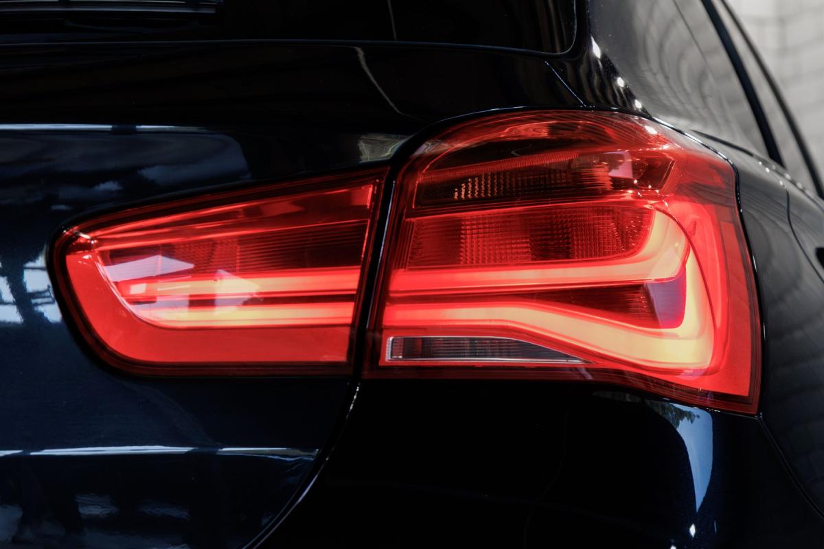 bmw-serie-1-2018-diesel-1496cc