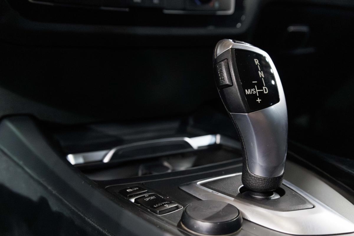 bmw-serie-1-2018-diesel-1496cc