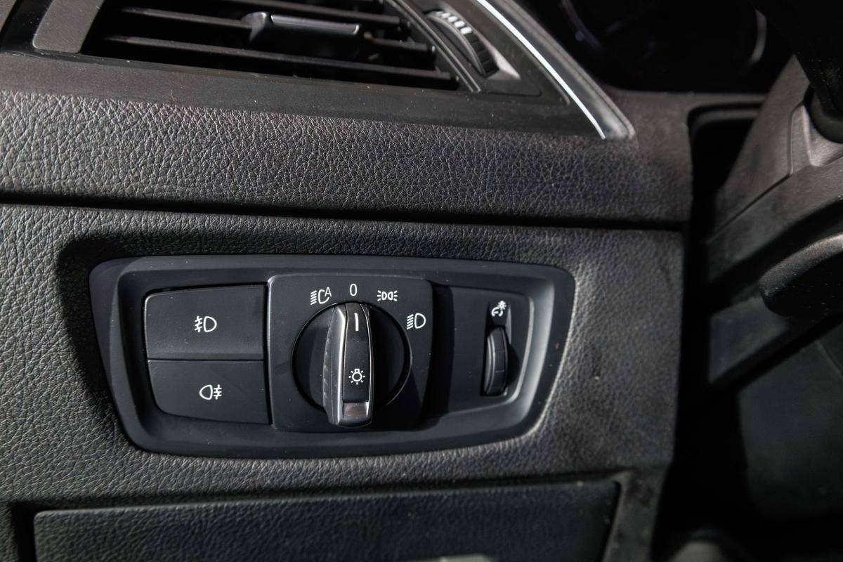 bmw-serie-1-2018-diesel-1496cc