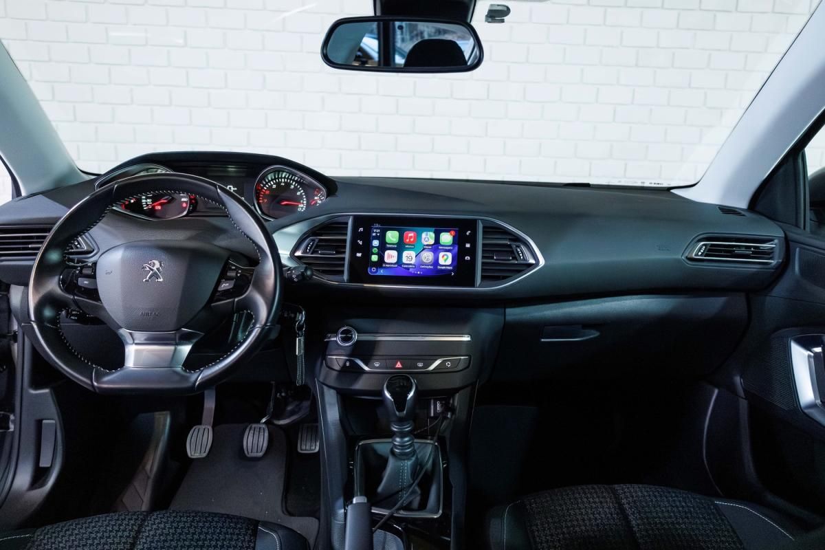 peugeot-308-2020-gasolina-1199cc
