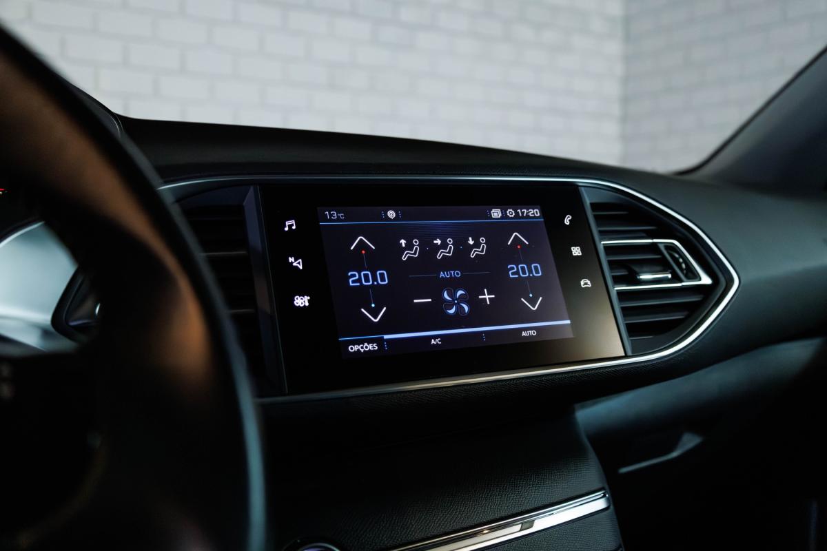 peugeot-308-2020-gasolina-1199cc