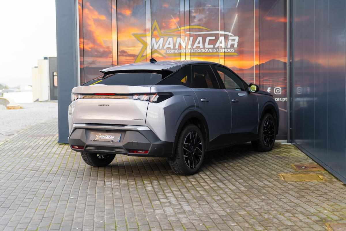 peugeot-3008-1-2-hybrid-2024-gasolina-1199cc