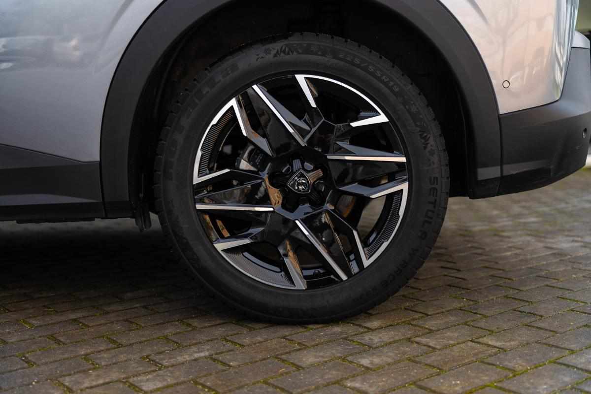 peugeot-3008-1-2-hybrid-2024-gasolina-1199cc