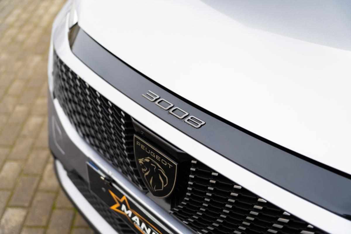 peugeot-3008-1-2-hybrid-2024-gasolina-1199cc