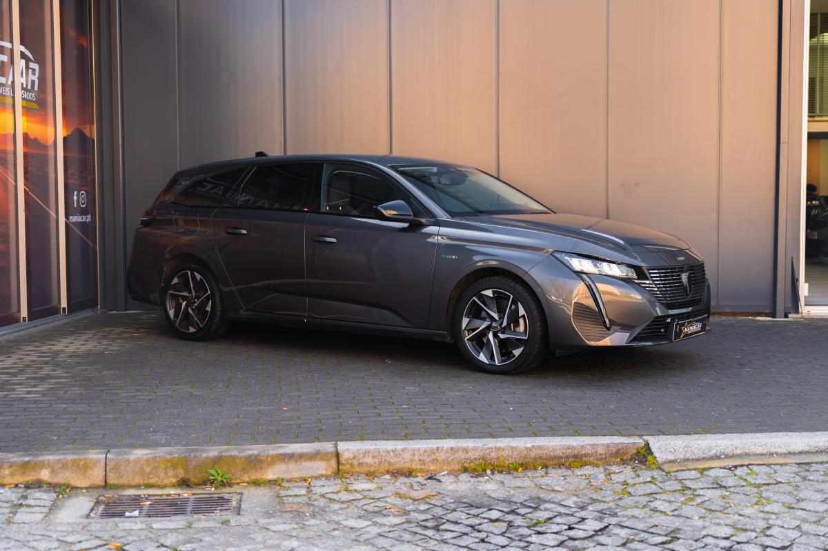 peugeot-308-1-6-hybrid-2023-gasolina-1598cc