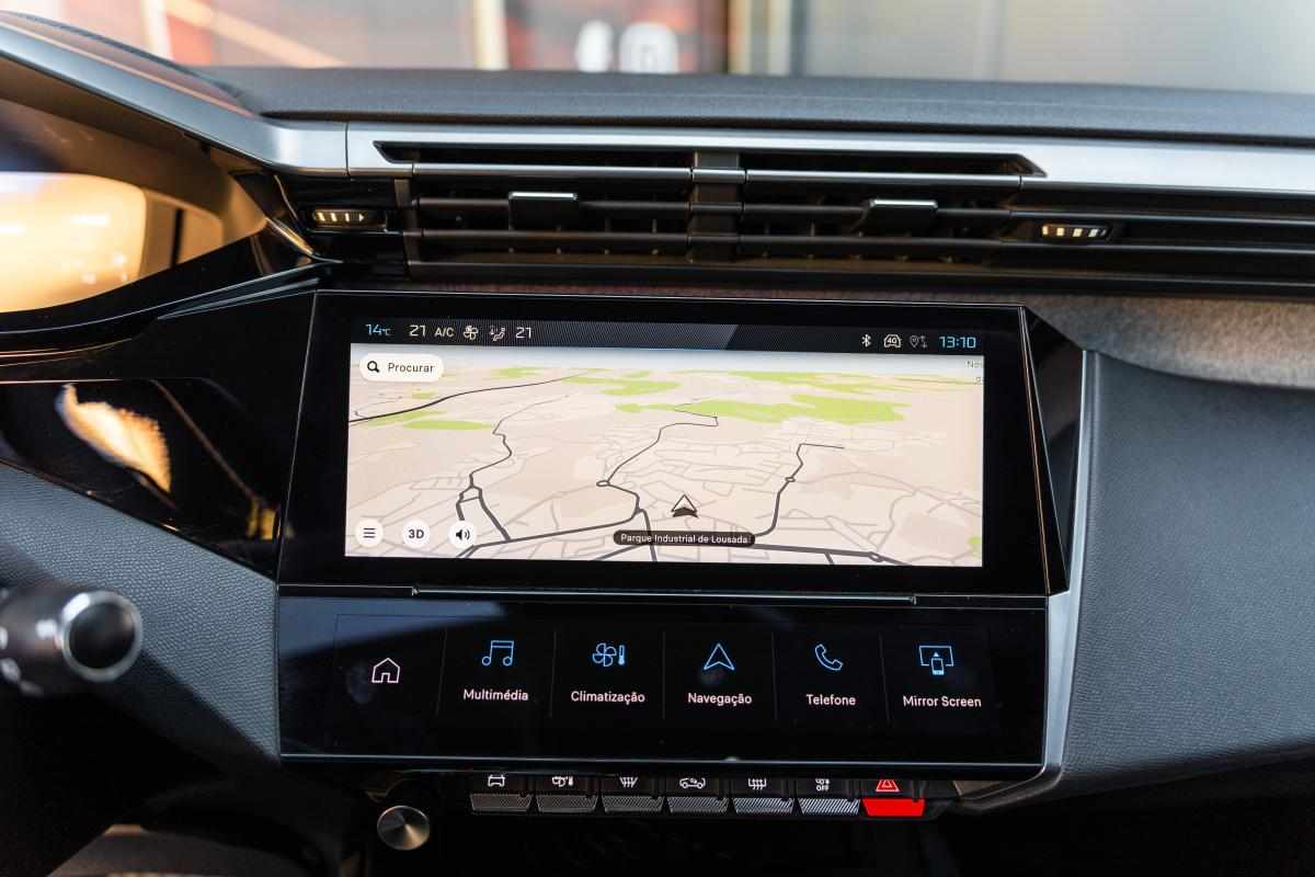 peugeot-308-1-6-hybrid-2023-gasolina-1598cc
