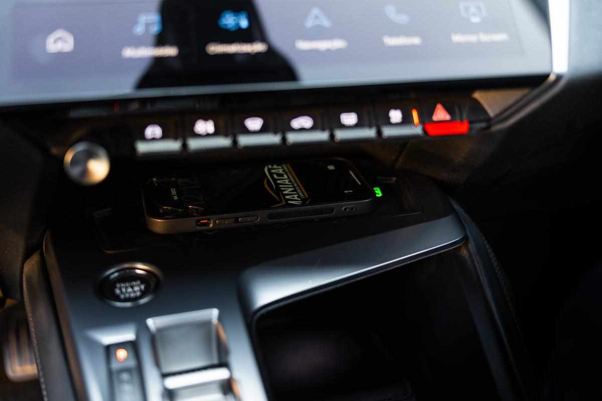 peugeot-308-1-6-hybrid-2023-gasolina-1598cc
