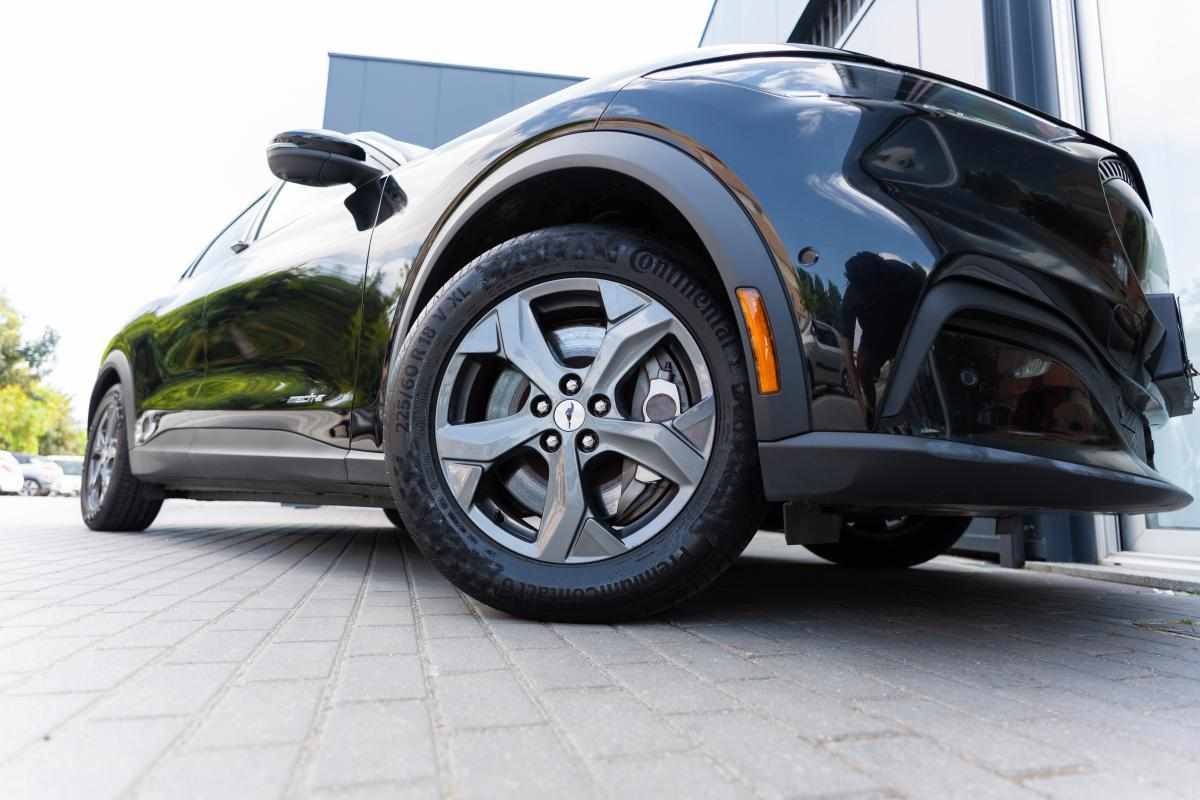 ford-mustang-mach-e-standard-range-2022-eletrico