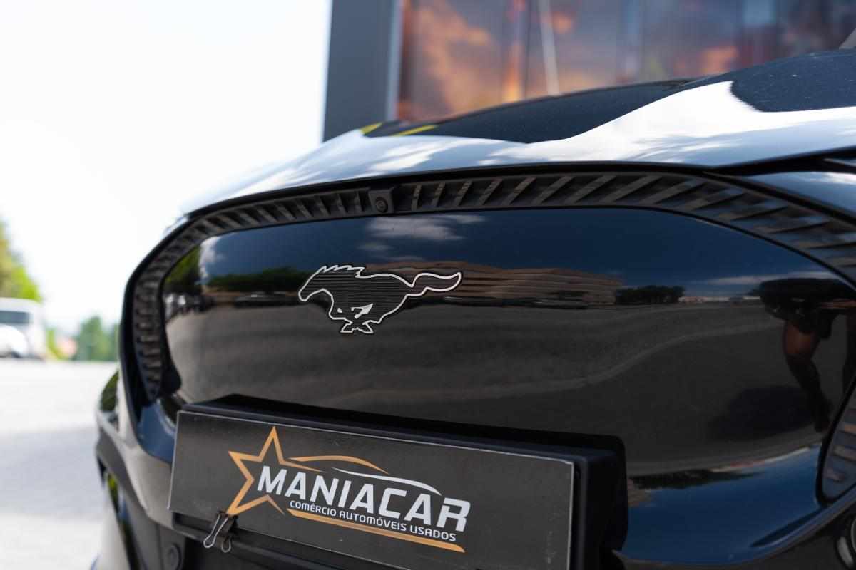 ford-mustang-mach-e-standard-range-2022-eletrico