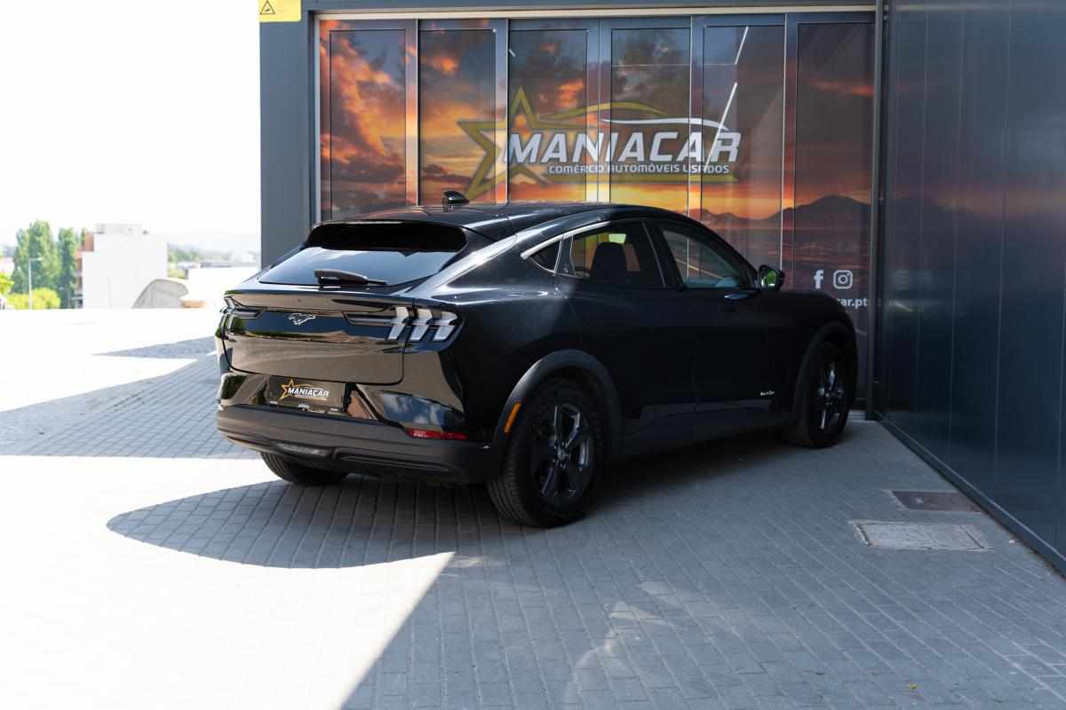 ford-mustang-mach-e-standard-range-2022-eletrico