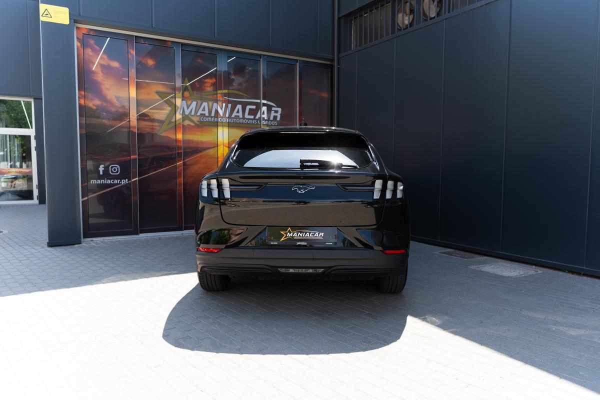 ford-mustang-mach-e-standard-range-2022-eletrico