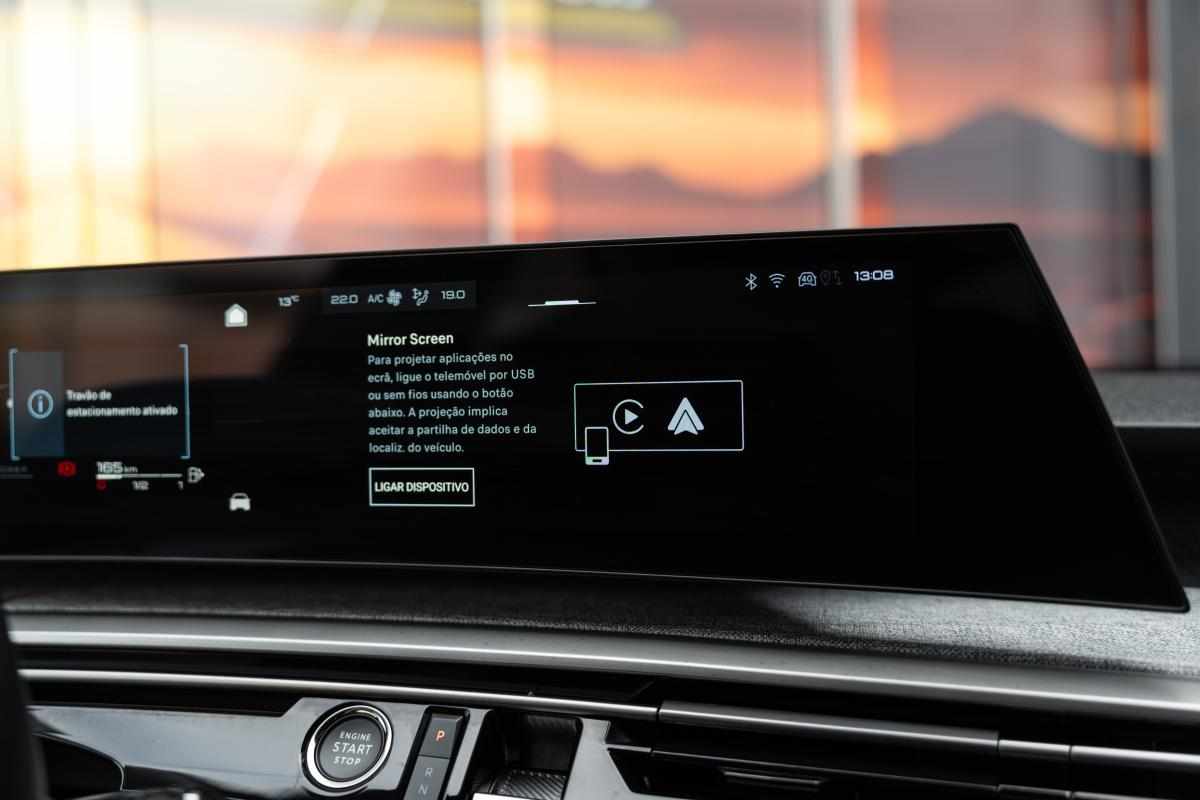 peugeot-3008-1-2-hybrid-2024-gasolina-1199cc