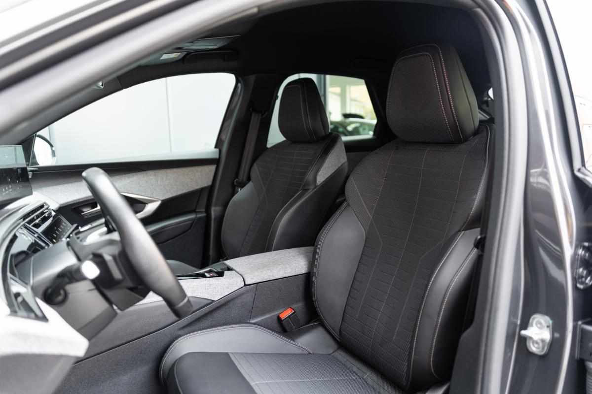 peugeot-3008-1-2-hybrid-2024-gasolina-1199cc