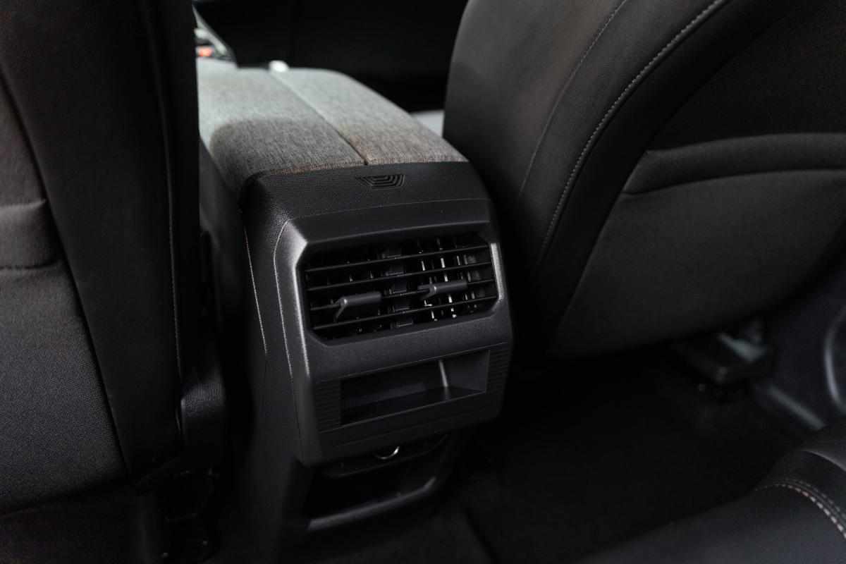 peugeot-3008-1-2-hybrid-2024-gasolina-1199cc