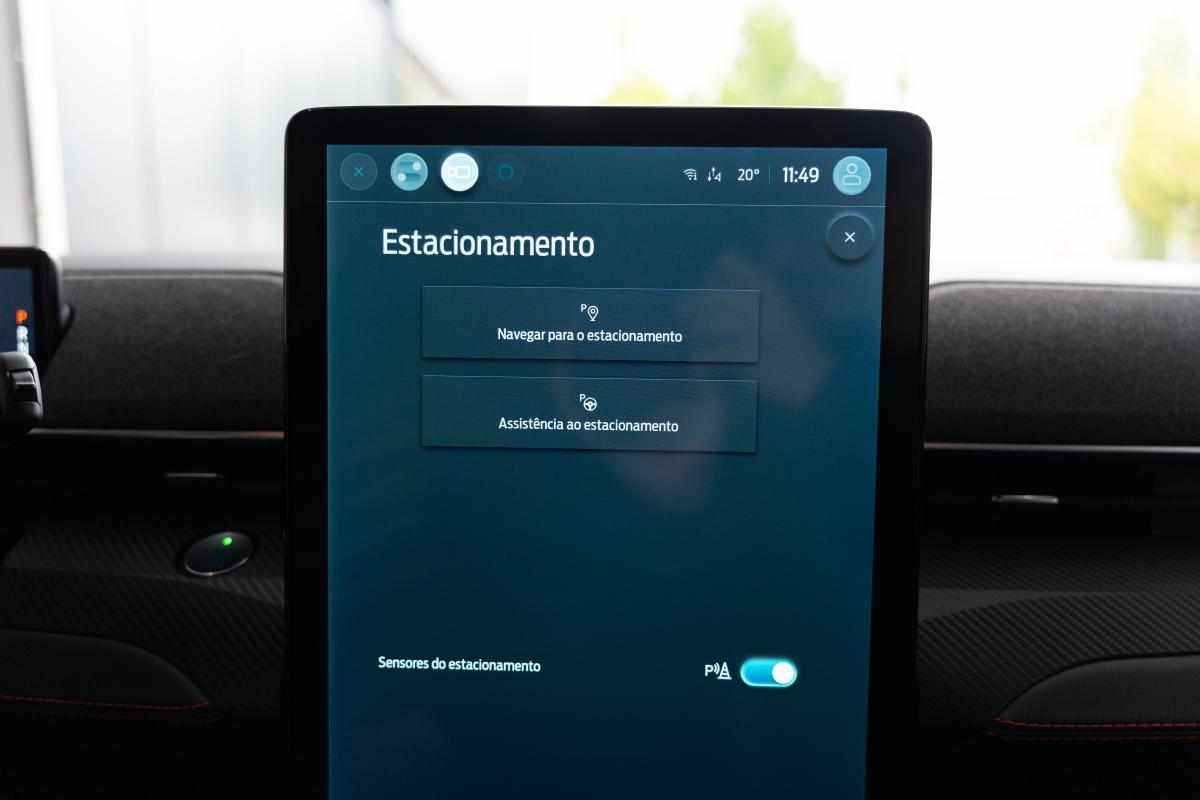 ford-mustang-mach-e-standard-range-awd-2022-eletrico