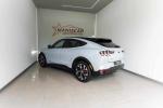ford-mustang-mach-e-standard-range-awd-2022-eletrico