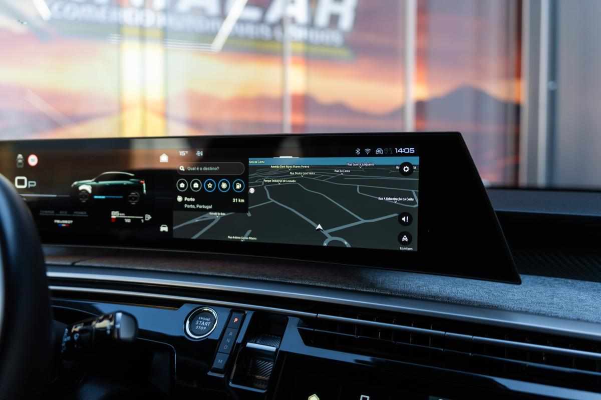 peugeot-3008-1-2-hybrid-2024-gasolina-1199cc