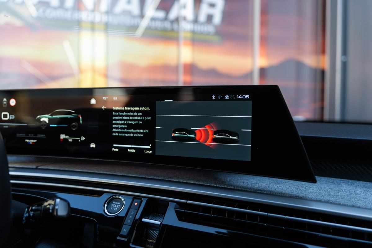 peugeot-3008-1-2-hybrid-2024-gasolina-1199cc