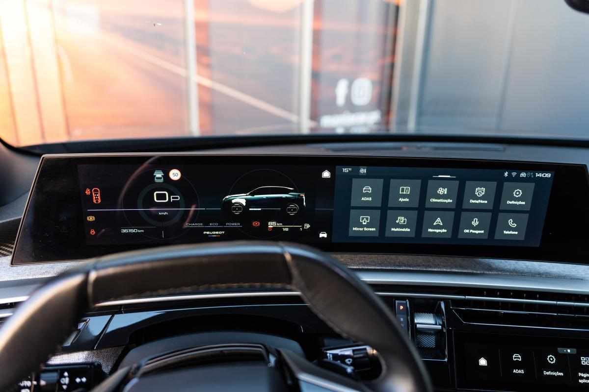 peugeot-3008-1-2-hybrid-2024-gasolina-1199cc