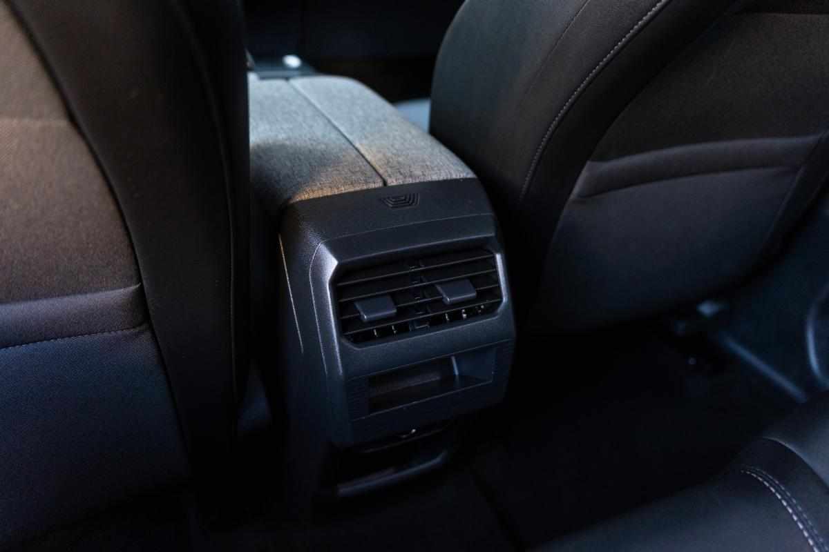 peugeot-3008-1-2-hybrid-2024-gasolina-1199cc