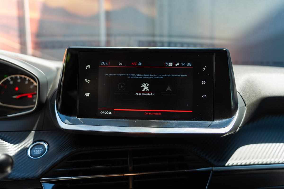 peugeot-2008-1-2-puretech-2021-gasolina-1199cc