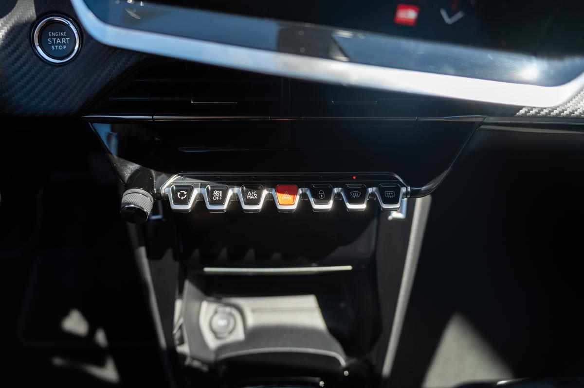 peugeot-2008-1-2-puretech-2021-gasolina-1199cc