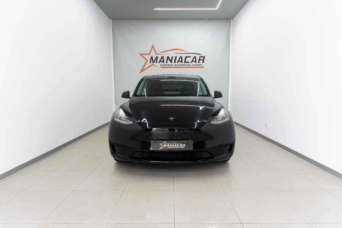 tesla-model-y-standard-range-rwd-2023-eletrico