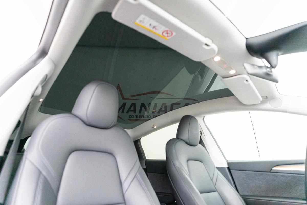 tesla-model-y-standard-range-rwd-2023-eletrico