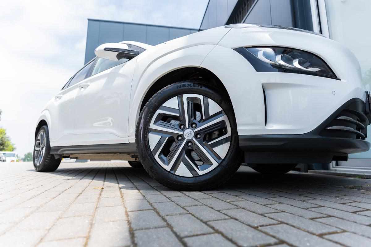 hyundai-kauai-64-kwh-2022-eletrico